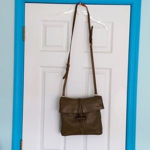 Dooney & Bourke medium toggle crossbody